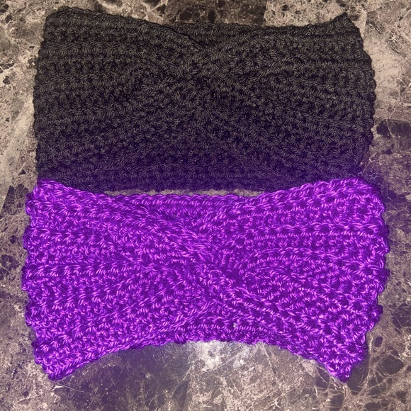 Twisty Ear Warmers - Picture 1 of 1